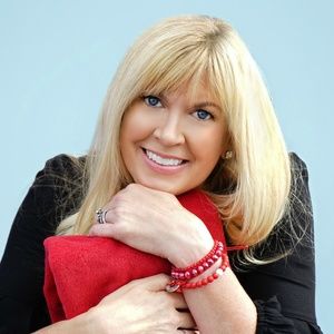 Meet your Posher, Liz